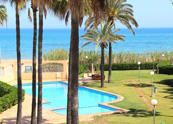 Flamingo 21 By Homeprive * 데니아